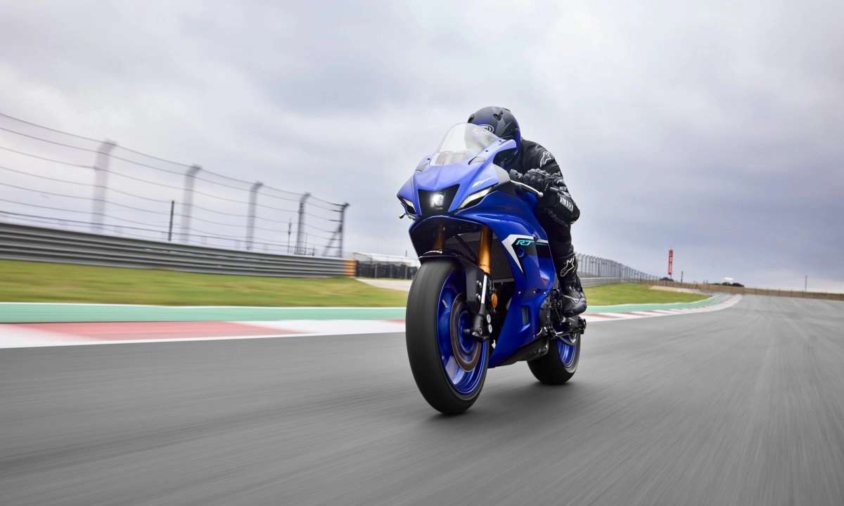 2025 Yamaha YZF R7