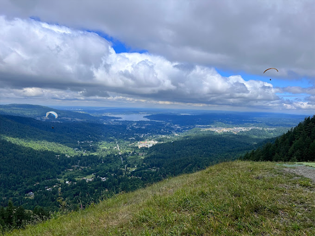 Up the Poo Poo Point Trailhead