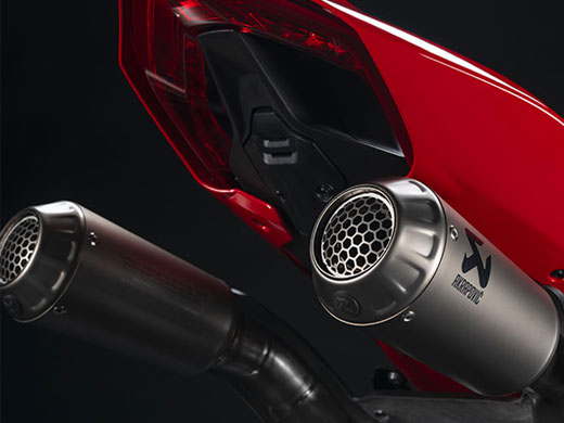 2024 Ducati Streetfighter V4 Image 03