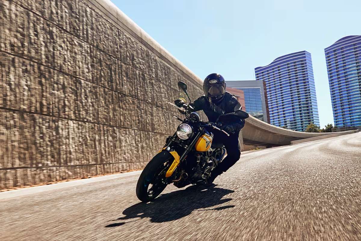 2025 Triumph Trident 660