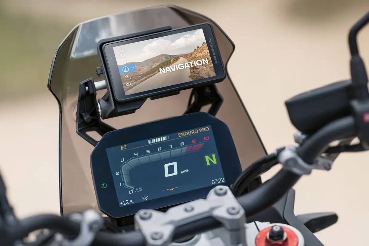 2025 BMW F 900 GS