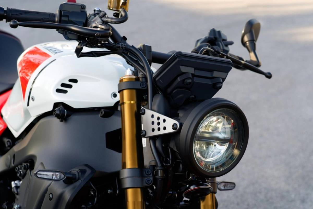 2025 Yamaha XSR900
