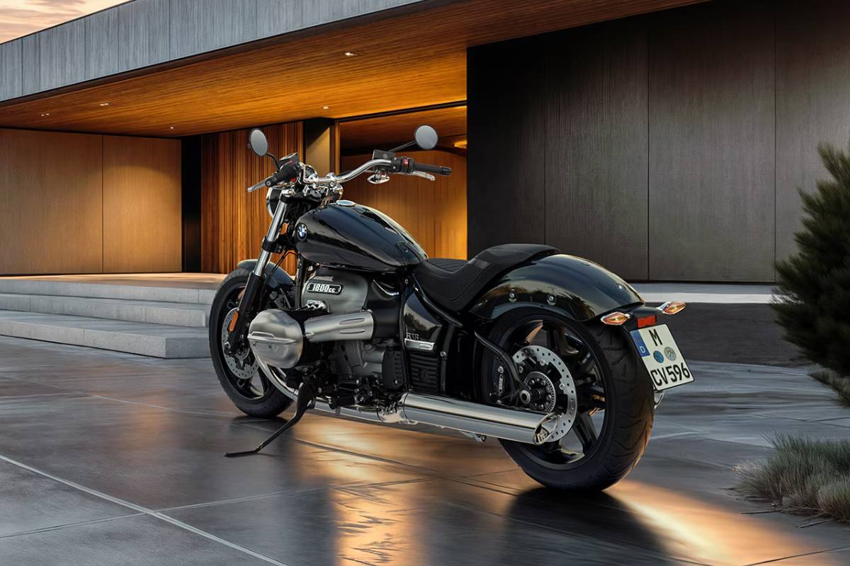 2026 BMW R 18