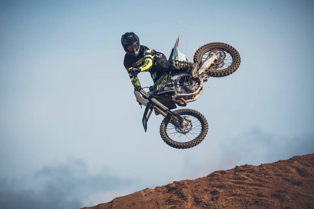 2026 Triumph TF 450-X